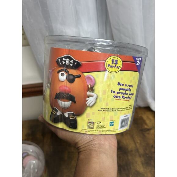 Halloween Mr & Mrs Potato Head Pumpkin Kits Pirate & Princess NEW Sealed - Picture 10 of 12